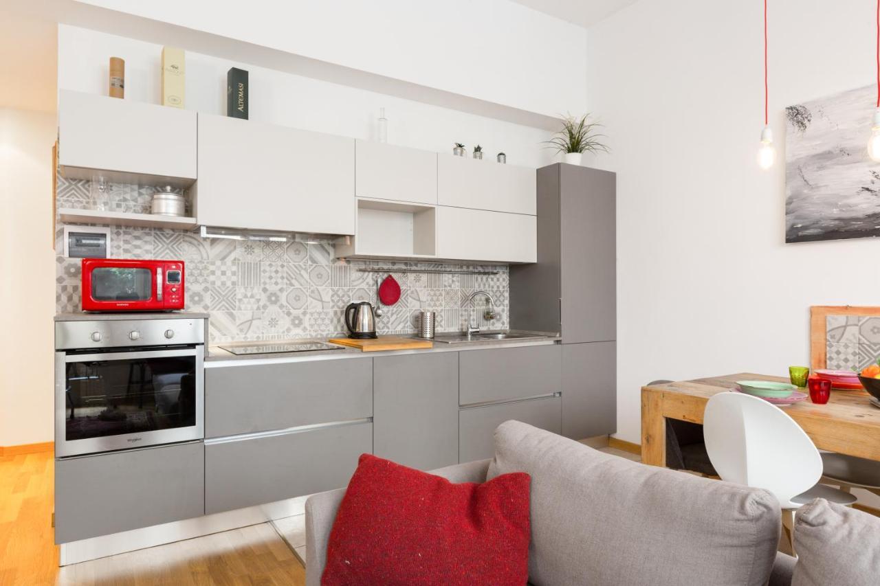 Piazza Oberdan Patio Apartment Florence Ngoại thất bức ảnh